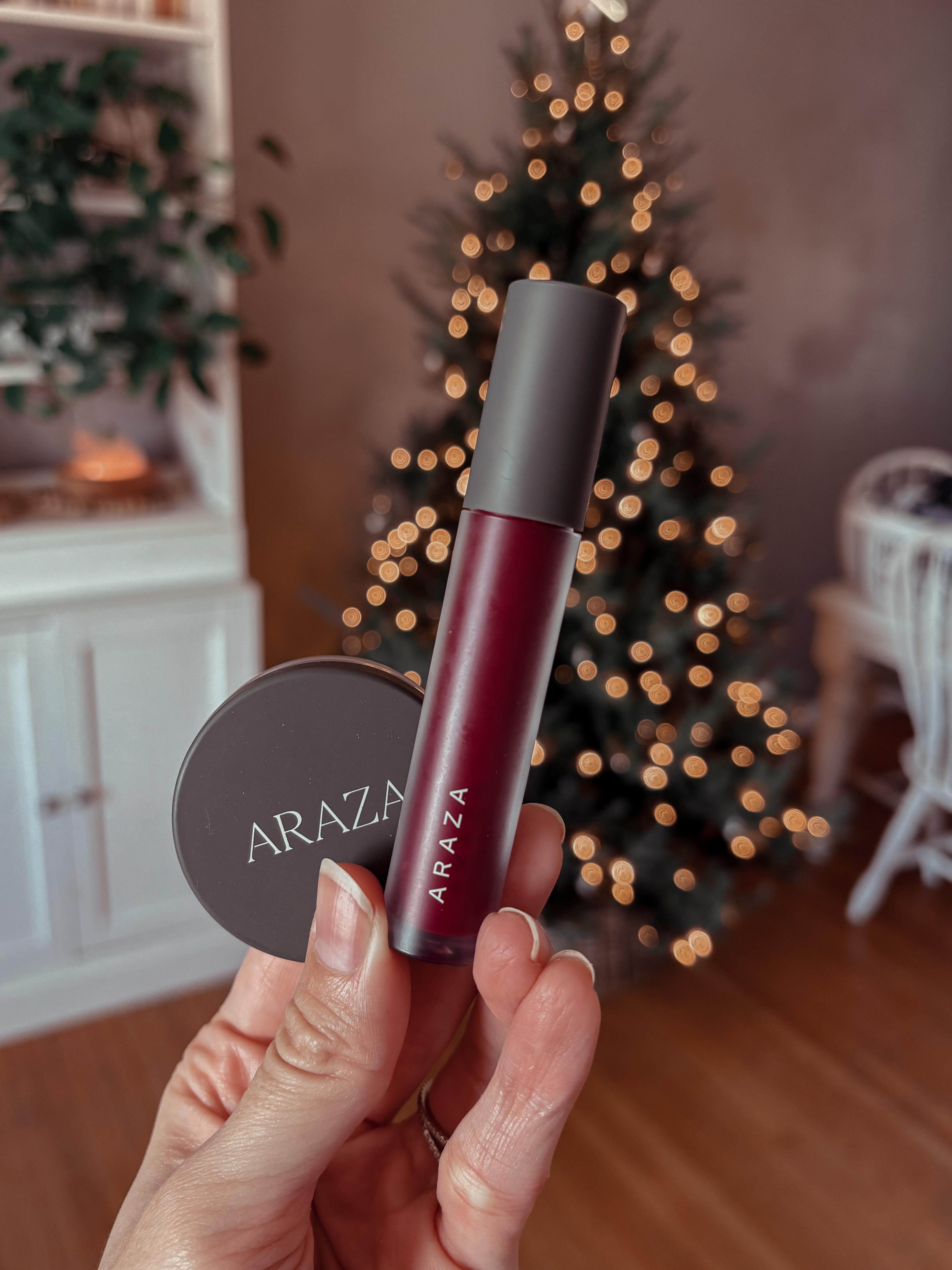 ARAZA Beauty organic makeup