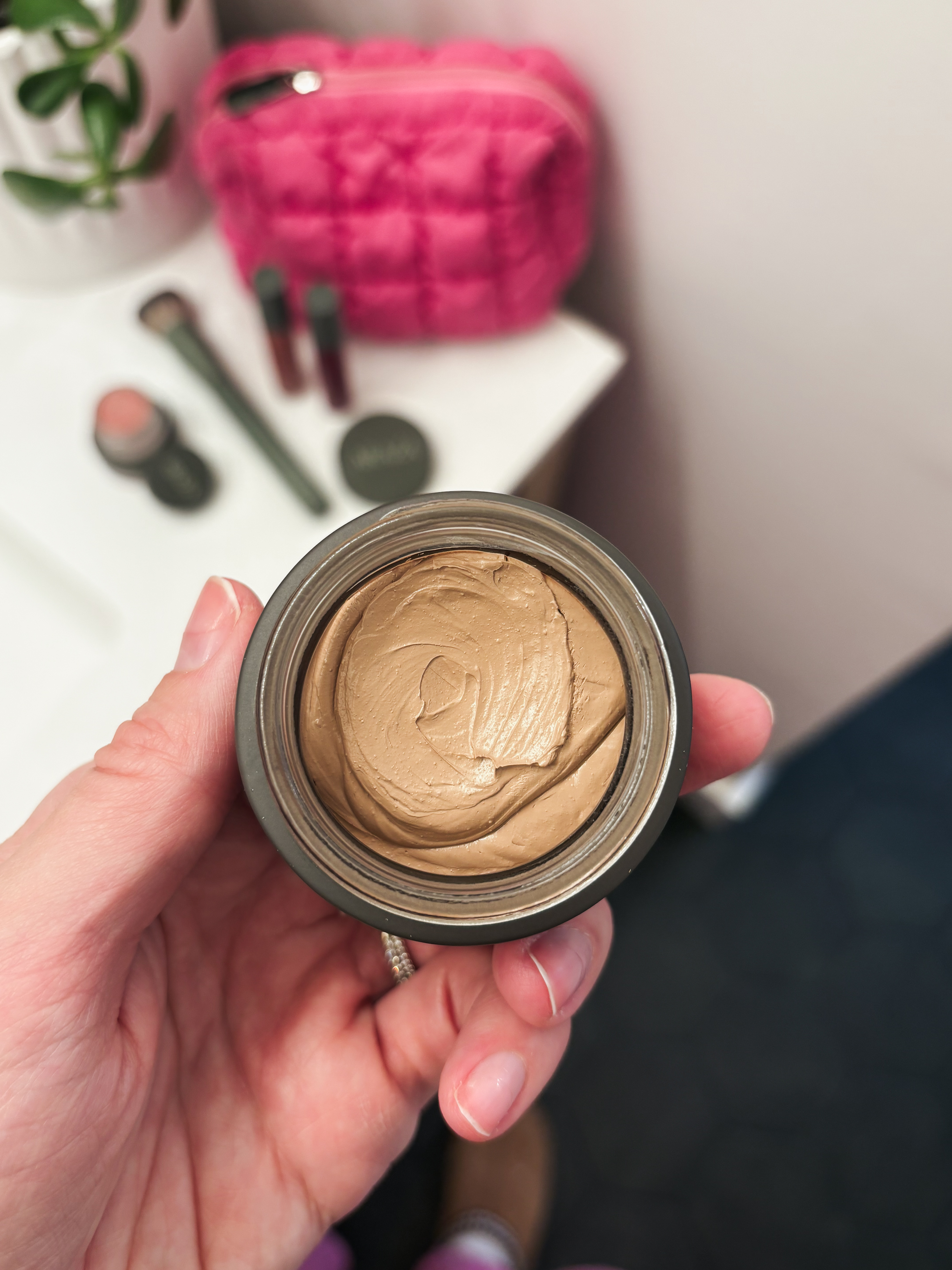 Araza Beauty Discount Code - Araza Beauty Coconut Cream Foundation