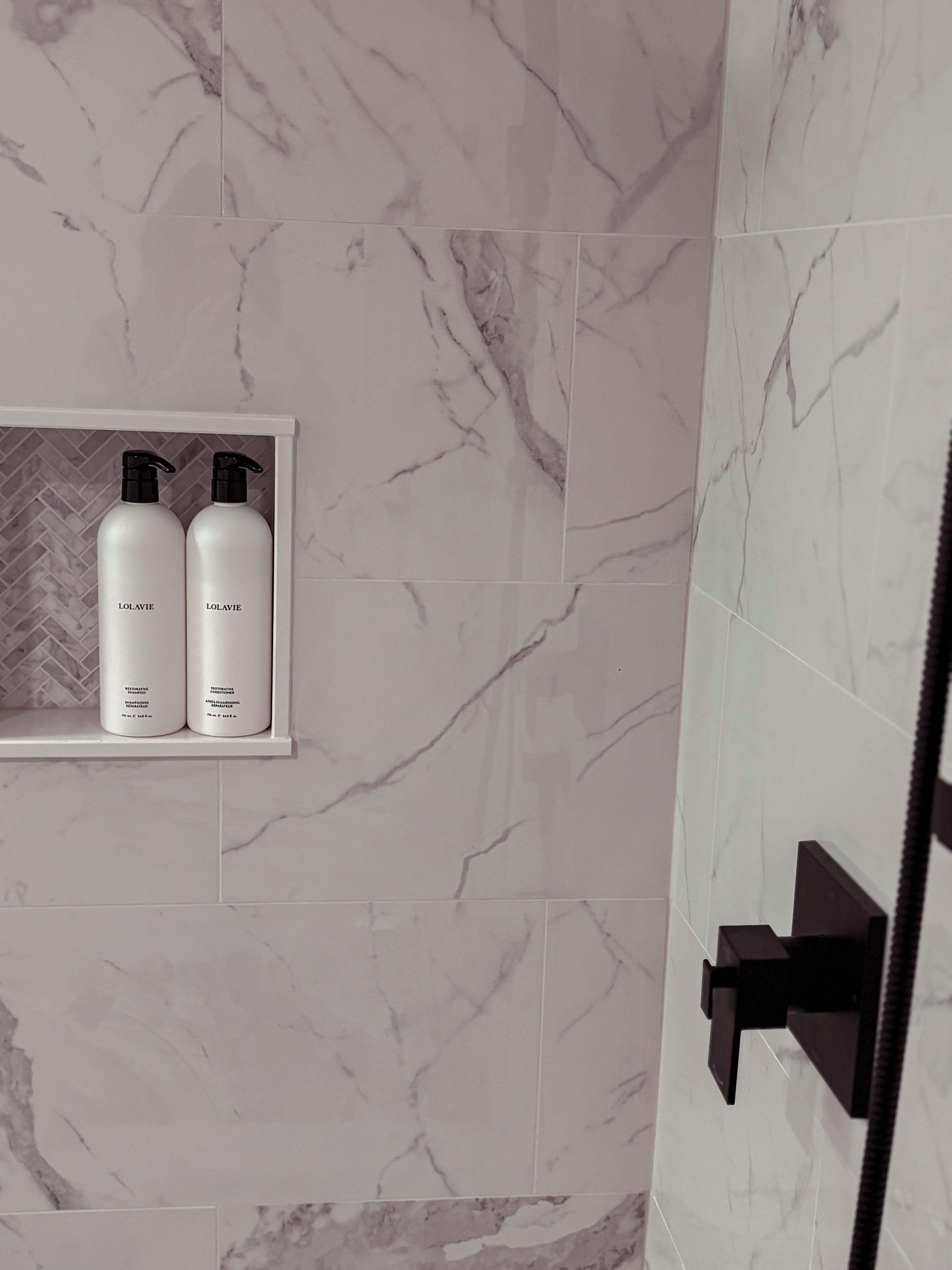 Lolavie Restore Review - Is Jennifer Aniston's Low Tox Hair Repair Line Worth It