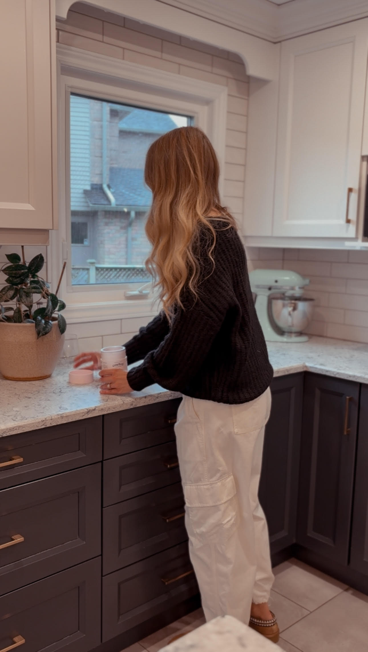 Colostrum vs Collagen: The Key Differences, Benefits & Which Is Right for You
